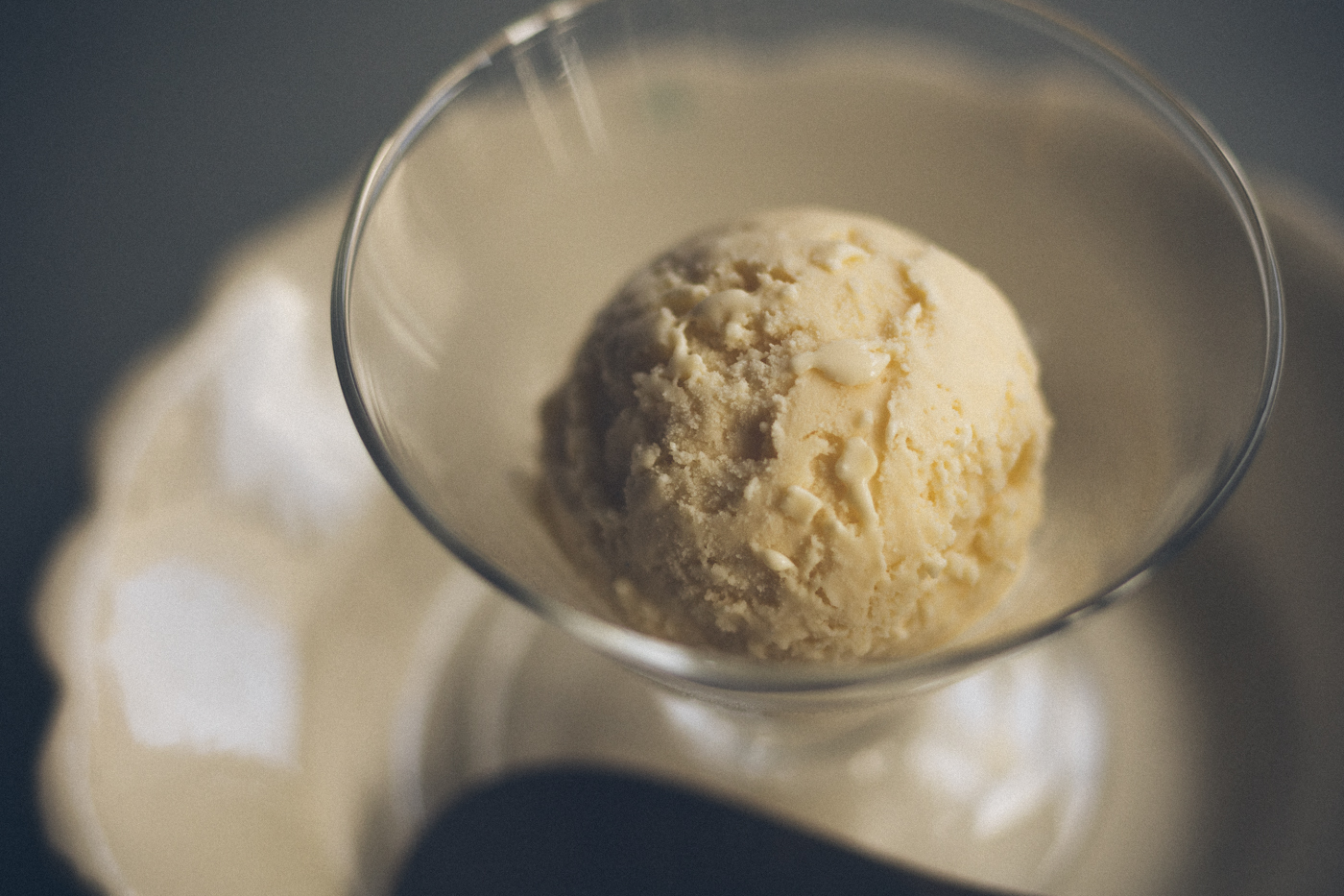 ジャージー牛乳を使った バニラミルクアイス / Glace au lait de vanille