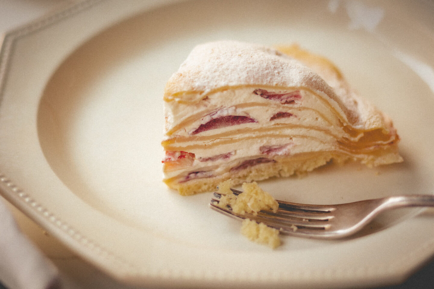 苺のミルクレープ / Mille-feuille aux fraises